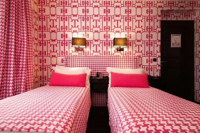 Hotel Monceau Elysees Paříž