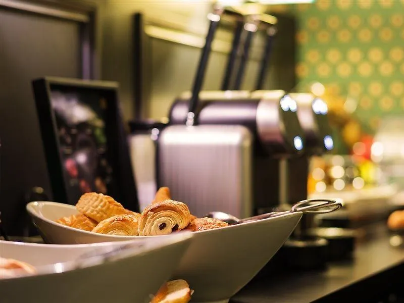 Hotel Monceau Elysees Paříž