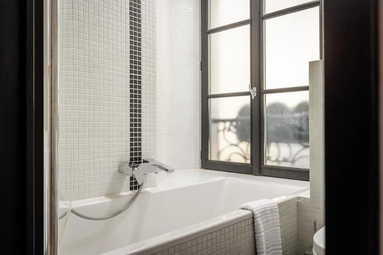 Monceau Elysees Hotel 3*