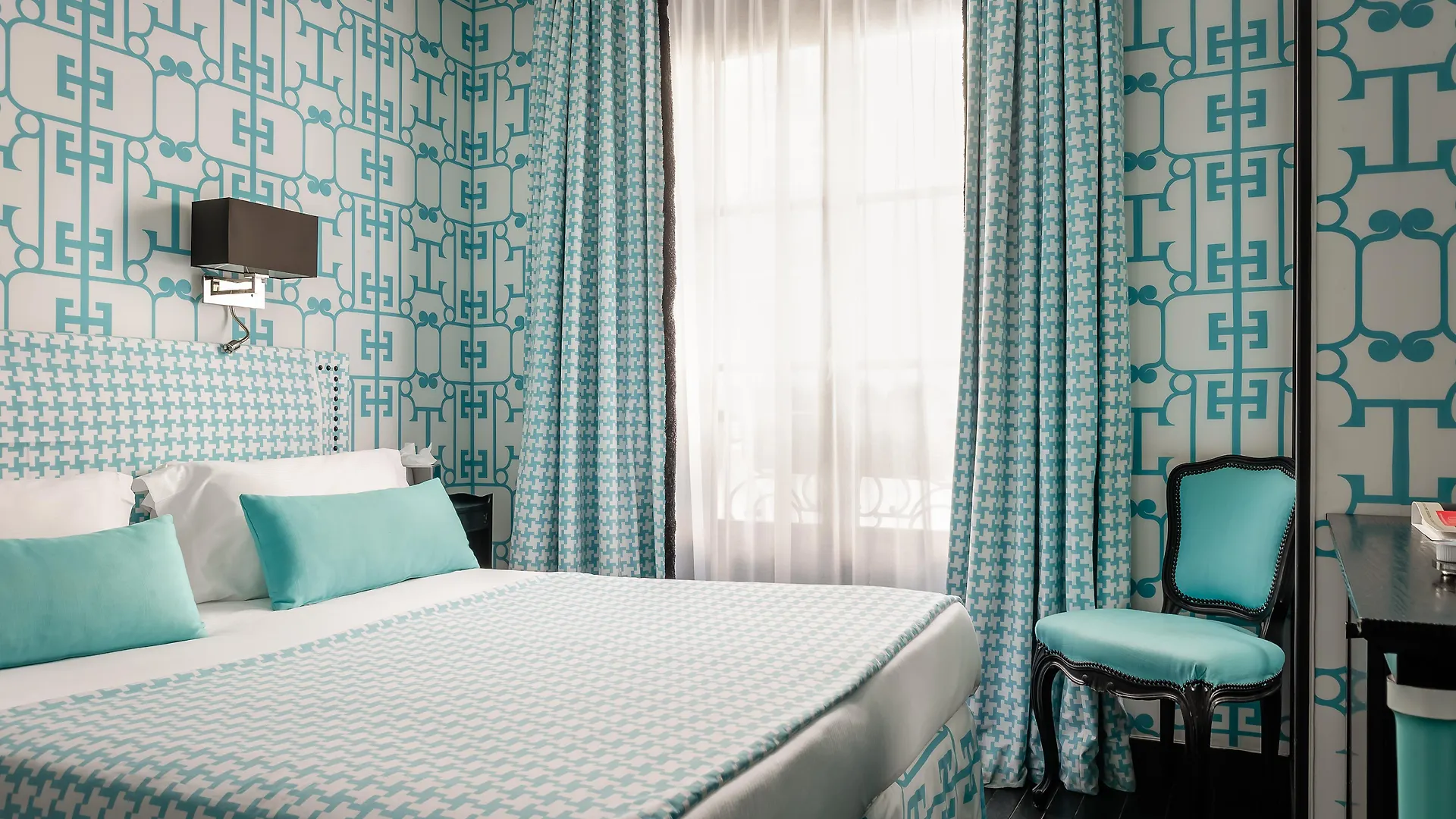 Monceau Elysees 3*