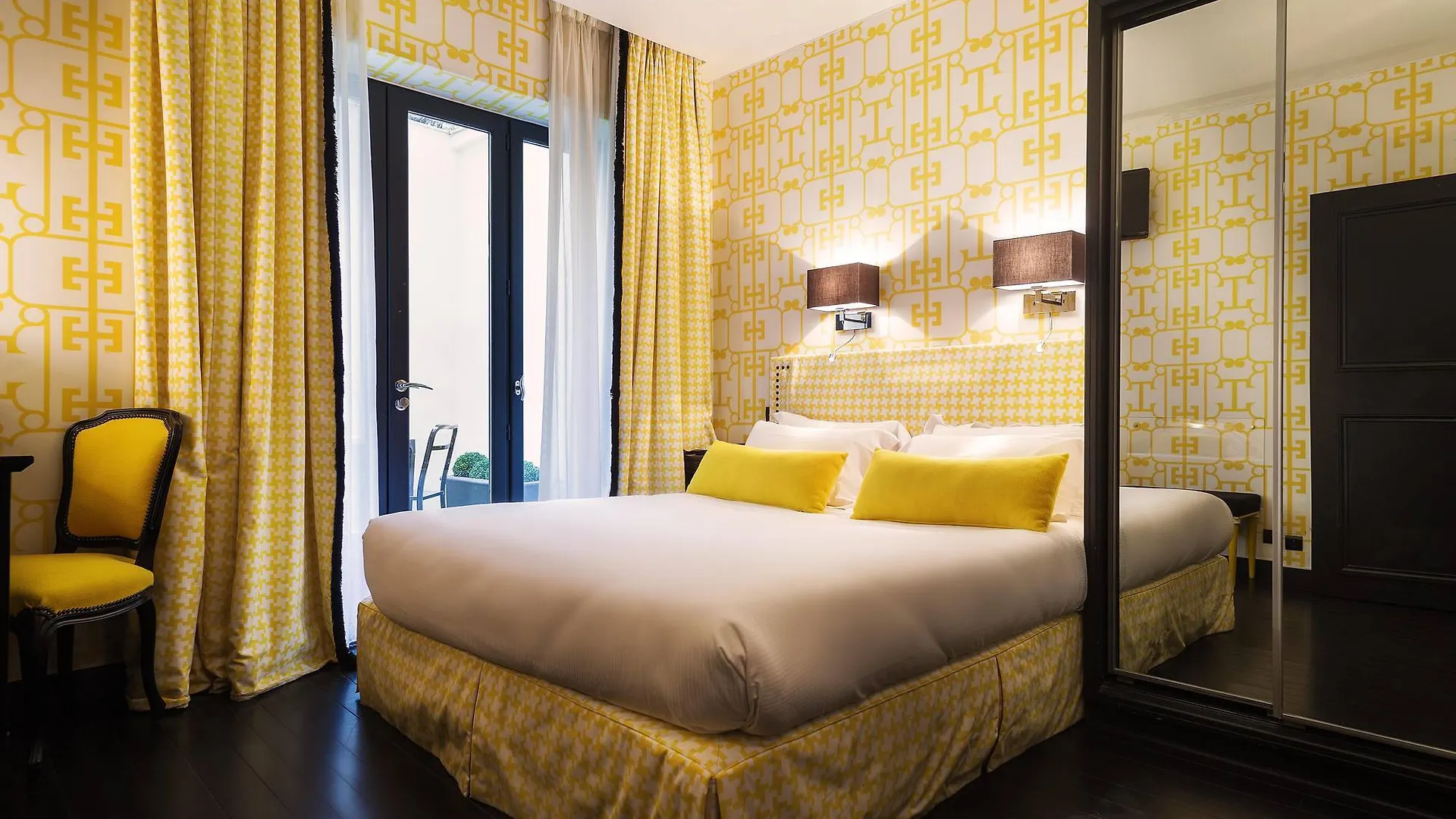 Monceau Elysees Hotel Paris