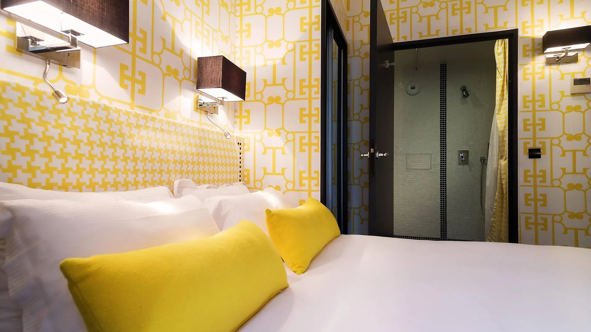 Monceau Elysees 3*